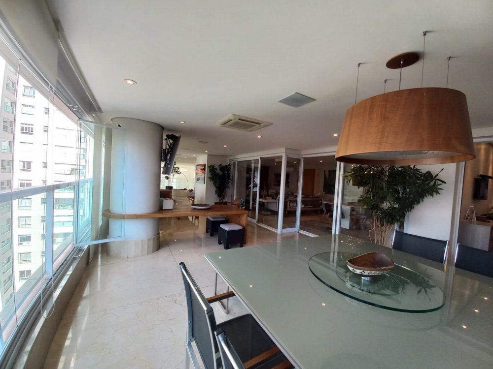 Apartamento - Venda - Moema - So Paulo - SP