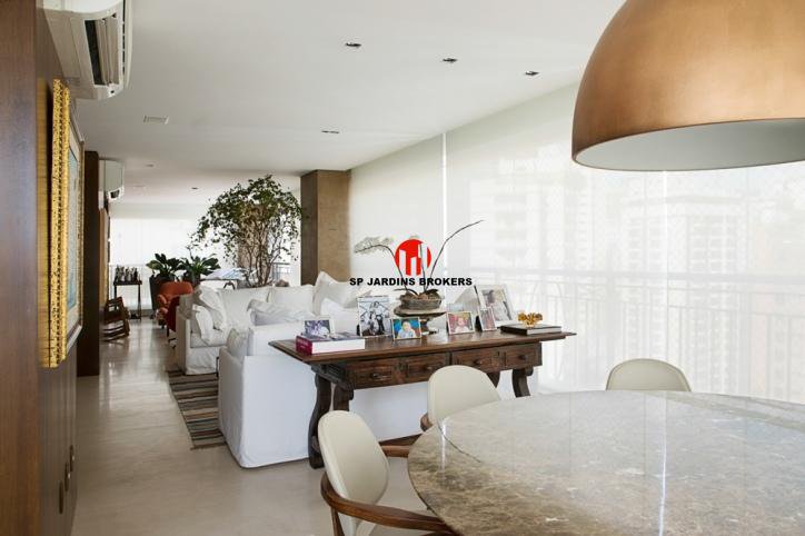 Apartamento - Venda - Jardins - São Paulo - SP