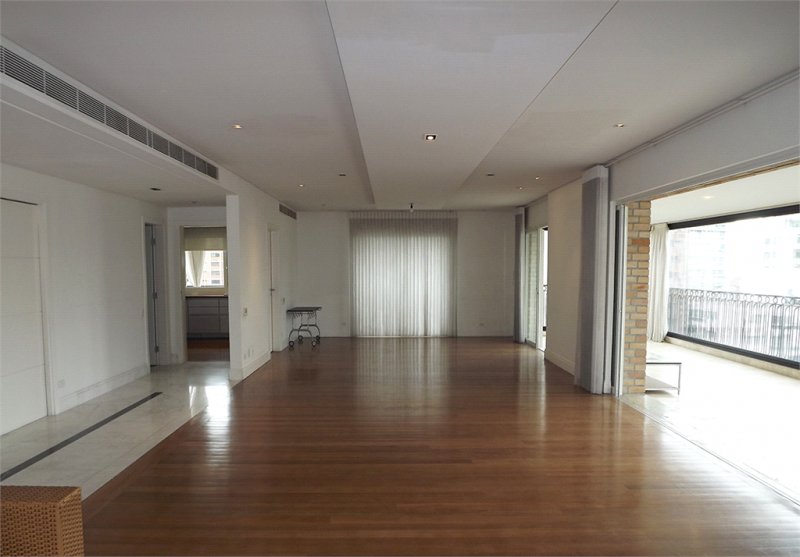 Apartamento - Venda - Moema - São Paulo - SP
